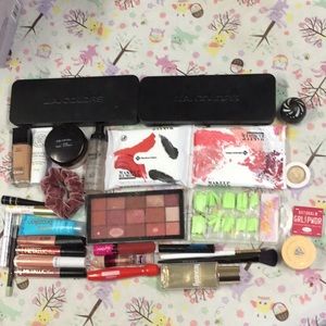 Huge makeup bundle